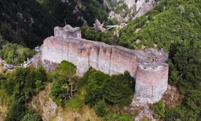 Poenari Fortress and Bran Dracula Castle, Private Tour