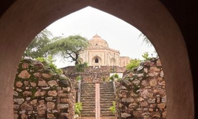 Qutub Minar and Mehrauli Archaeological Park Heritage Walk