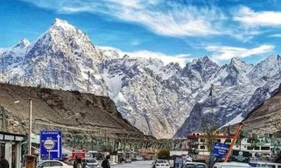 Seven Day Silk Road Tour with Hunza Valley