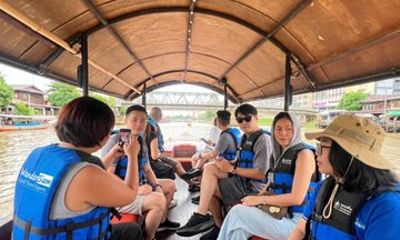 Chiang Mai 2-Hr Canal Cruise Local Village and Thai Herb Garden