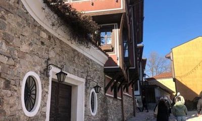 Plovdiv Day Trip from Sofia with Rakia Tasting and Hotel Pickup