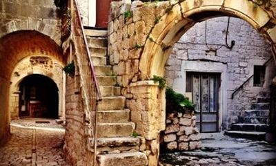 Split and Trogir Guided Tour with a Professional Photographer