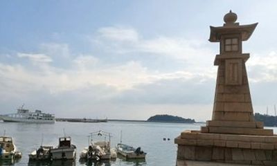Historic Tomonoura Private Tour with a Local Fukuyama Guide