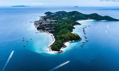 Phuket Coral Island Tour from Pattaya by Speedboat with Lunch
