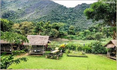 Vang Vieng Kayaking Organic Farm and Tham Norn Cave