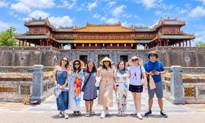 Da Nang/Hoi An: Hue Imperial City via Hai Van Pass Private Tour