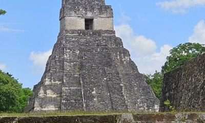 Private Tour to Tikal from Flores Full Day Experience
