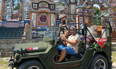 Hai Van Pass Jeep Tour from Hoi An to Hue