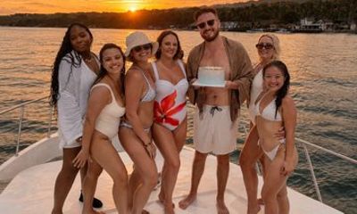 Private Bali Sunset Cruise with Dinner DJ and Transfers