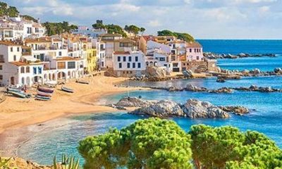 Costa Brava and Wine Tasting Tour from Barcelona