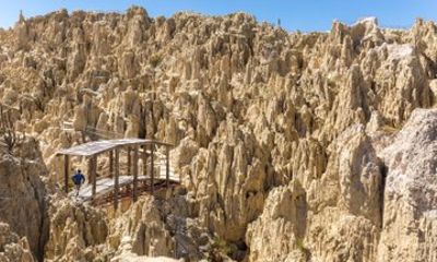 Discover the Moon Valley and Souls Valley in La Paz