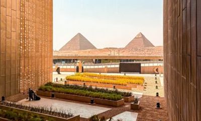 Giza Pyramids and Sphinx Private Half Day Tour