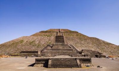 Teotihuacan Private Tour Virgin of Guadalupe or Acolman Convent