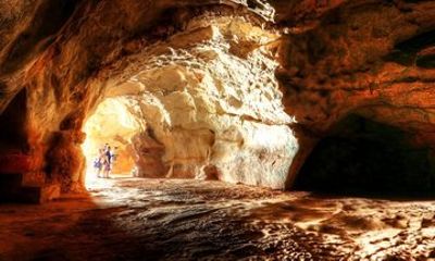 Pak Ou Caves Whisky Village and Kuang Si Falls Tour