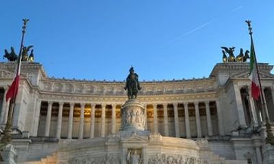 Panoramic elevator ticket of the Vittoriano with assistance
