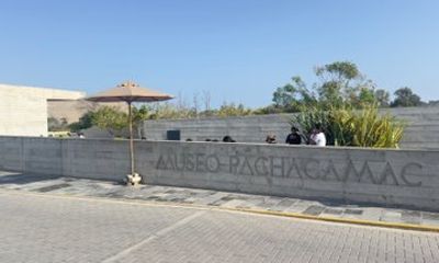 Private Tour from Lima to the Sanctuary of Pachacamac and Museum
