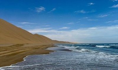 3Hrs Express 4x4 Tour Walvis Bay and Sandwich Harbour Dune Drive