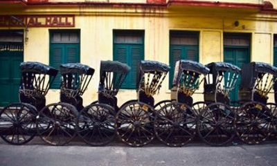 Private Kolkata 2 Day Tour Heritage, Culture and Food
