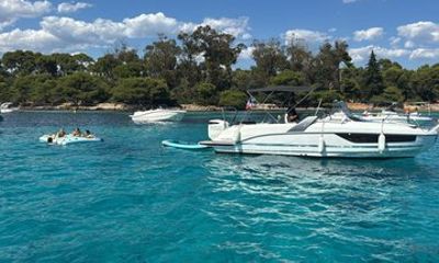 Cap Antibes and Billionaires Bay Private Boat Tour