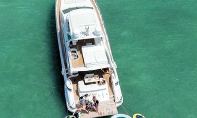 Private 70FT Azimut Yacht Experience