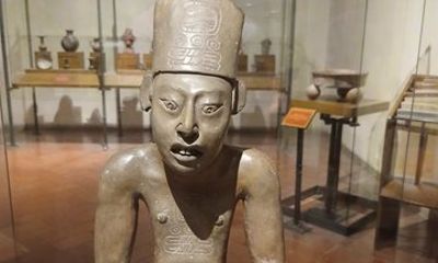 The Treasure of Monte Albán tour to the Museum of Cultures of Oaxaca.