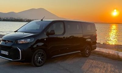 Private Transfer at Athens Airport to Lavrio Port