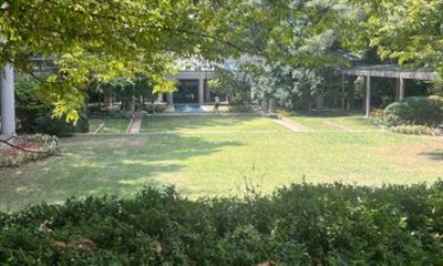 Private Jimmy Carter Presidential Library Tour in Atlanta