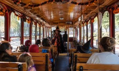 Vancouver Kids Halloween Trolley Tour Trick or Treat and Stanley