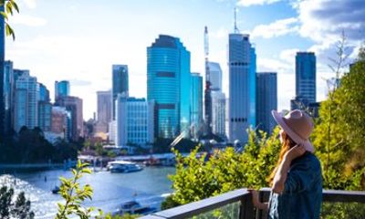 City and Riverfront Private Photoshoot in Brisbane