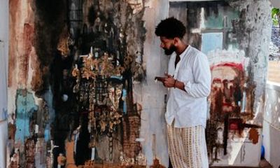 Lamu Arabic Calligraphy Experience with a Local Artist