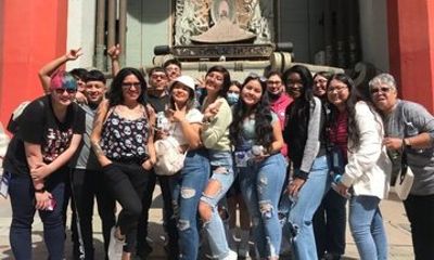 Hollywood Walk of Fame and Iconic Landmarks Walking Tour
