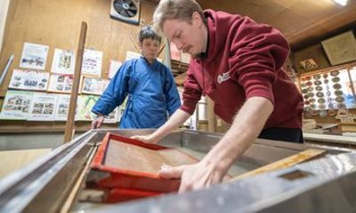 Okayama Tsuyama Washi-Making Experience with Optional Calligraphy