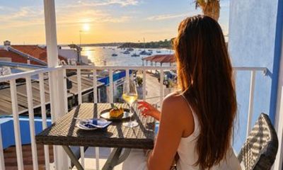 Alvor Guided Walking Tour + Rooftop views with Tapas & Wine
