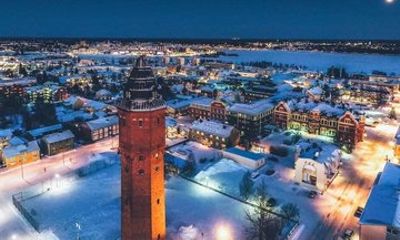 From Rovaniemi Shopping Day Tour to Sweden