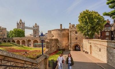 London Combo Tour: Tower of London, Cruise and Westminster Abbey