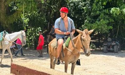 Samaná Bay Port Horseback Ride and El Limón and Dominican Lunch
