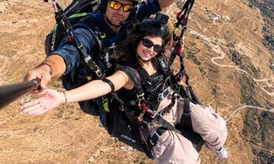 Marrakech Atlas Paragliding Over Agafay Desert with Lunch