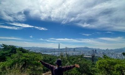 Seoul's Hidden Peak: Easy Hike, Authentic Tofu & Local Rice Wine