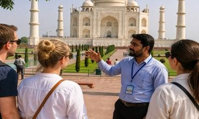 Delhi to Agra a Taj Mahal and Agra Fort Day Tour with guide