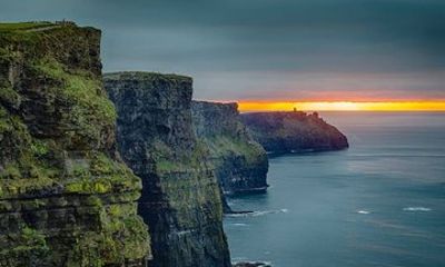 Private Cliffs of Moher and Burren Guided Tour