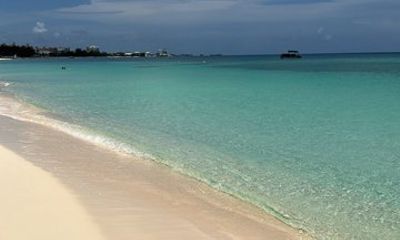 Seven Mile Beach Tour Escape