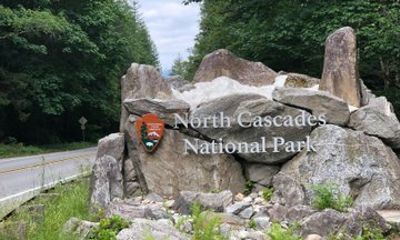 Private Scenic Tour in North Cascades National Park from Seattle