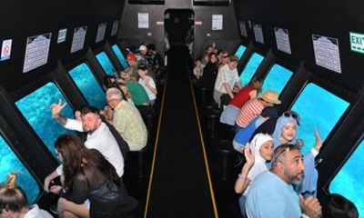 Hurghada Semi Submarine Sea Trip with Snorkeling, Transfer