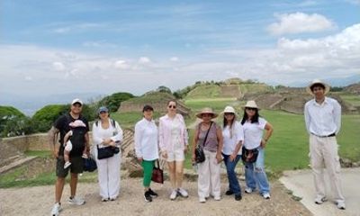 Tour to Monte Albán Alebrijes and Black Pottery from Oaxaca