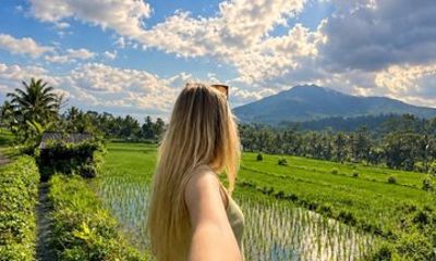Sidemen Private Tour with Water Rafting and Gembleng Waterfall