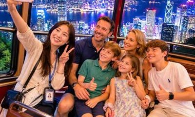 Hong Kong Peak Tram and Sky Terrace 428 Guided Tour