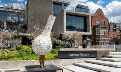 Gardiner Museum Private Guided Tour with Entry and Transport