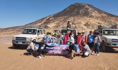 2 Day White and Black Desert Safari from Cairo with Bedouin Camp
