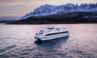 Tromsø Whale Watching fast and comfortable catamaran