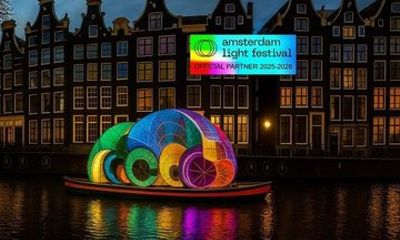 Amsterdam Light Festival Cruise with Drinks and Snacks